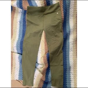 Workout by Katya summer leggings in olive green.